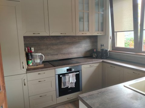 Къща 4 спални + кухня 268 m², с.Равда, България