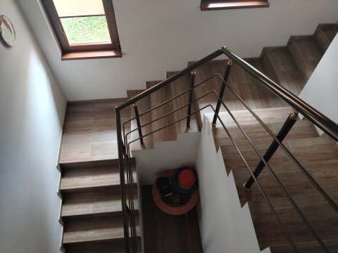 Къща 4 спални + кухня 268 m², с.Равда, България