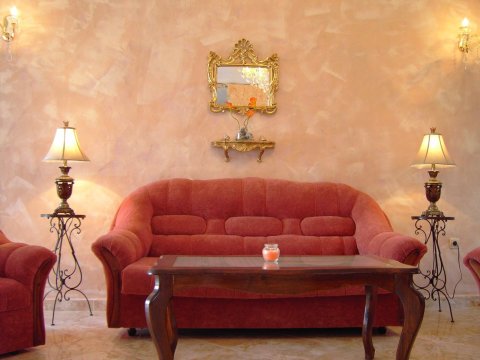 Хотел/Ресторант 1000 m², с.Равда, България