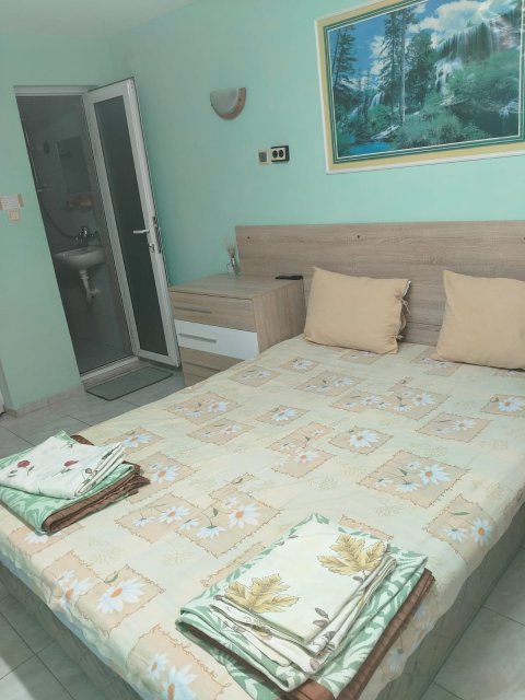 Многокомнатная квартира в самом центре Несебра