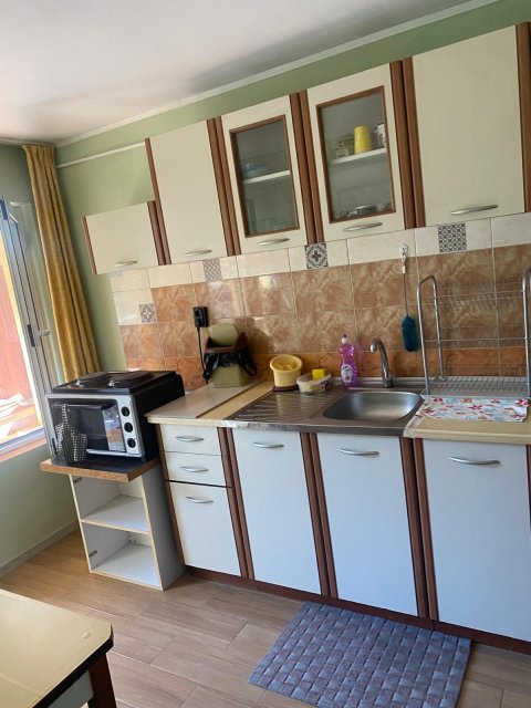 Многокомнатная квартира в самом центре Несебра