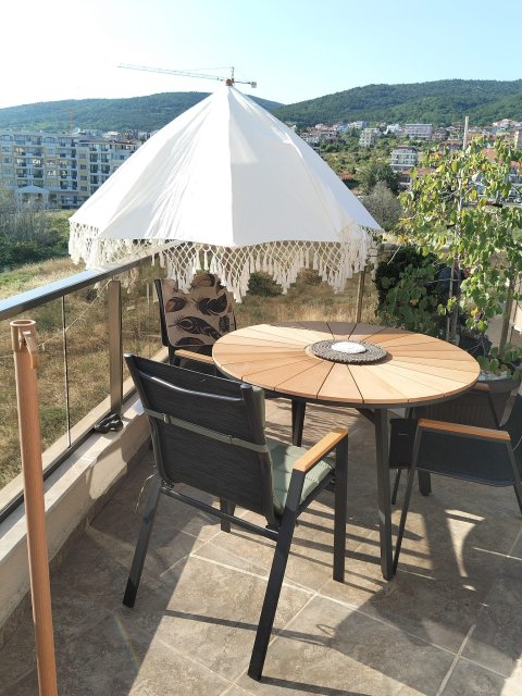 Апартамент тристаен 146 m², Несебър, Свети Влас, България