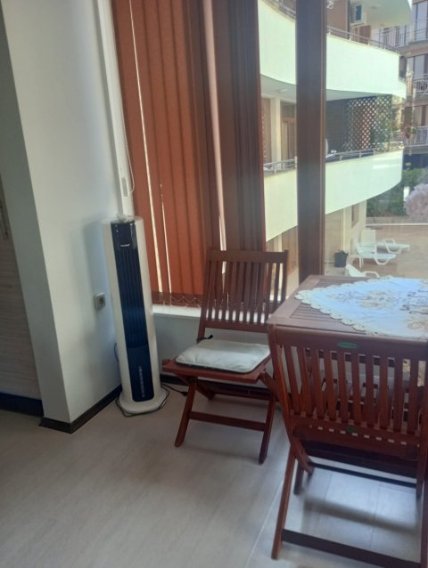 Красивая двухкомнатная полностью меблированная квартира в комплексе Eden Apartments Sunny Beach