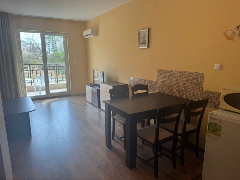 Flat 2 rooms 71 m², Nesebar, Sveti Vlas, Bulgaria