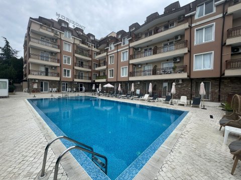 Flat 2 rooms 71 m², Nesebar, Sveti Vlas, Bulgaria