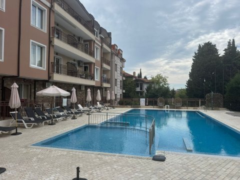 Flat 2 rooms 71 m², Nesebar, Sveti Vlas, Bulgaria