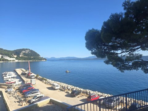 Къща 3 спални + кухня 226 m², Živogošće, Хърватия