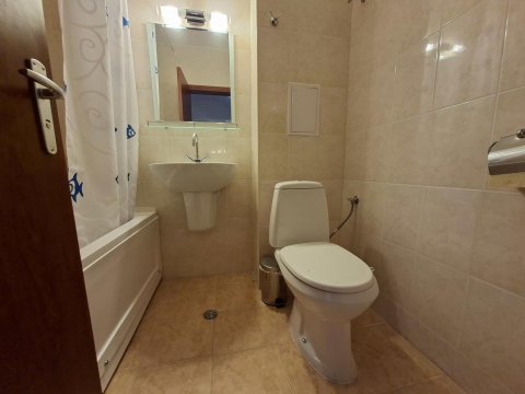 Flat 2 rooms 84 m², Pomorie, Aheloy, Bulgaria