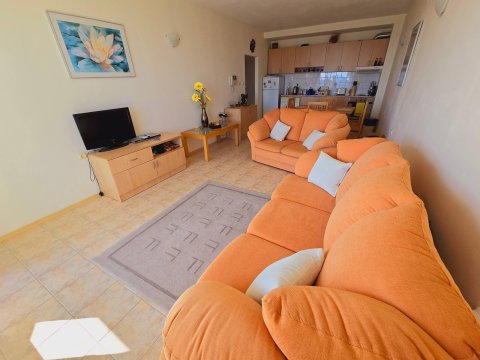 Elegant apartment with luxurious sea view on the first line in Sveti Vlas