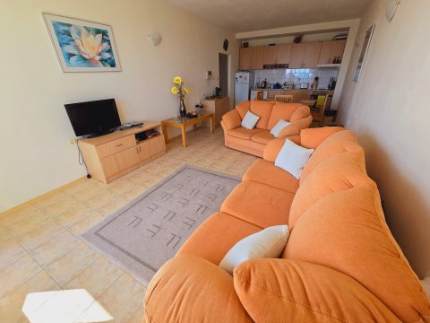 Elegant apartment with luxurious sea view on the first line in Sveti Vlas