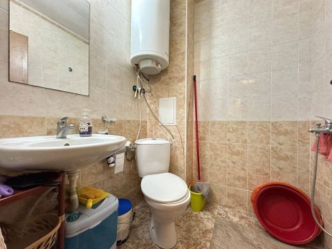 Flat 2 rooms 41 m², Thin, Bulgaria