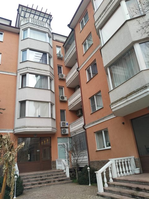 Flat 2 rooms 52 m², Nesebar, Sunny Beach, Bulgaria