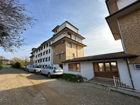 Flat 3 rooms 88 m², Byala, Byala, Bulgaria