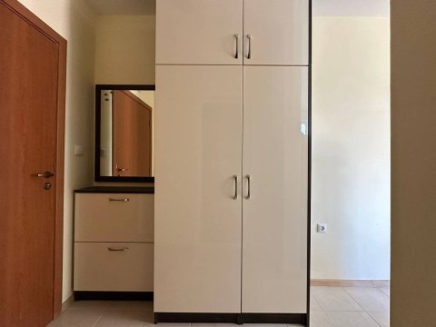 Flat 3 rooms 88 m², Byala, Byala, Bulgaria