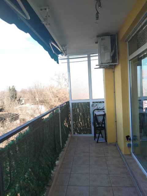 Просторная полностью меблированная студия в Равде - без платы за обслуживание!