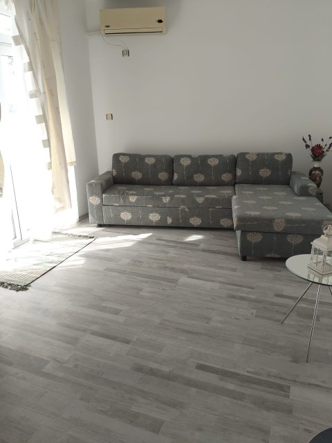 Продава се обзаведено студио в комплекс Sunny Day 5, Слънчев Бряг (близо до с. Тънково)