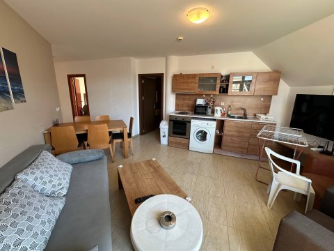 Апартамент 3 спални + кухня 100 m², Несебър, Слънчев Бряг, България