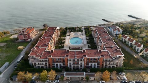 Апартамент 1 спалня + кухня 105 m², Несебър, Свети Влас, България