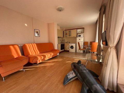 Апартамент 1 спалня + кухня 105 m², Несебър, Свети Влас, България