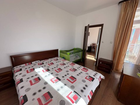 Апартамент 2 спални + кухня 70 m², Тънково, България