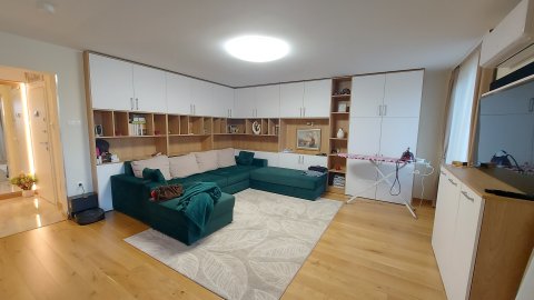 Flat 4 rooms 135 m², Sofia, Bulgaria