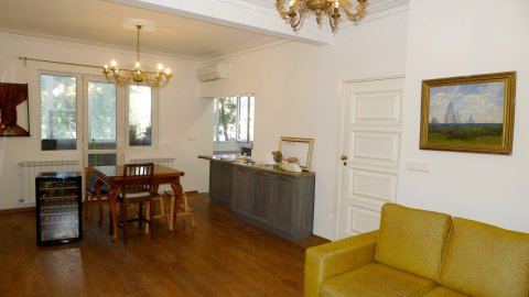 Flat 3 rooms 93 m², Sofia, Sofia, Bulgaria