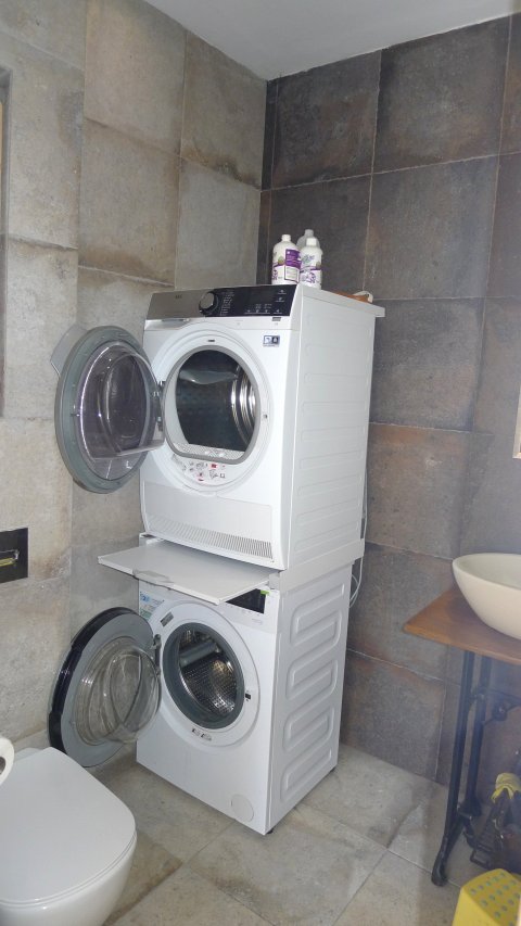 Flat 3 rooms 93 m², Sofia, Sofia, Bulgaria