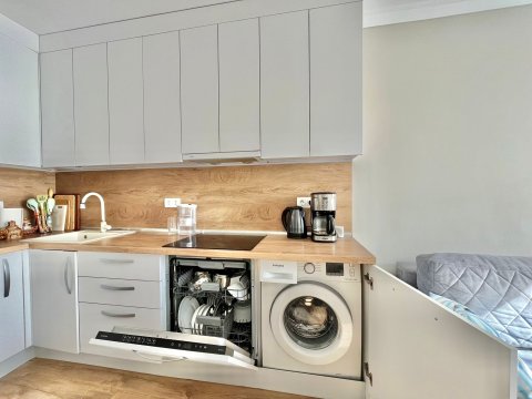 Квартира 3+кк 108 m², с.Равда, Болгария