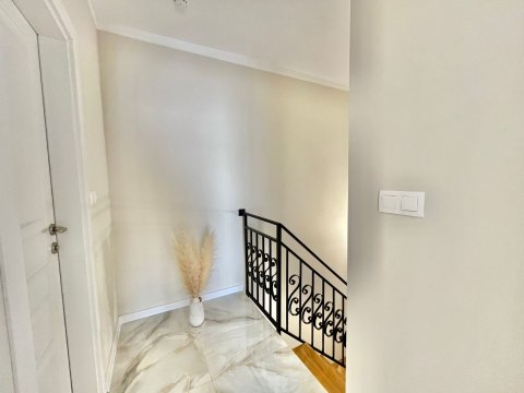 Квартира 3+кк 108 m², с.Равда, Болгария