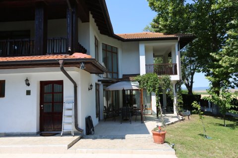 House 3 bedrooms + kitchen 146 m², Pomorie, Kableshkovo, Bulgaria