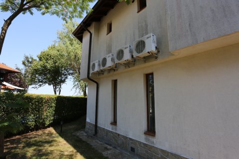 House 3 bedrooms + kitchen 146 m², Pomorie, Kableshkovo, Bulgaria