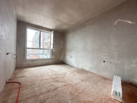 Flat 2 rooms 64 m², Burgas, Burgas, Bulgaria