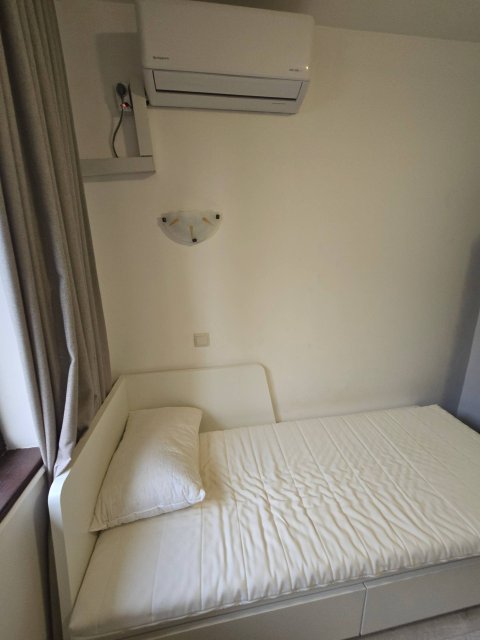 House 3 rooms 120 m², с.Кошарица, Bulgaria