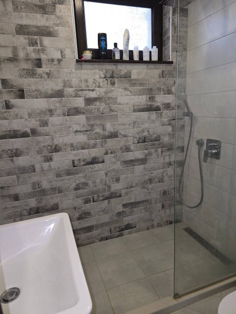 House 3 rooms 120 m², с.Кошарица, Bulgaria