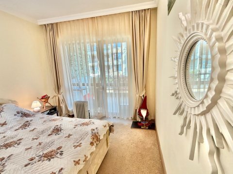 Flat 2 rooms 72 m², Nesebar, Sveti Vlas, Bulgaria