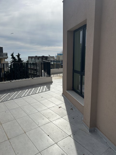 Flat 3 bedrooms + kitchen 116 m², village of Ravda, Bulgaria