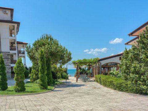 Flat 3 rooms 89 m², Nesebar, Sveti Vlas, Bulgaria