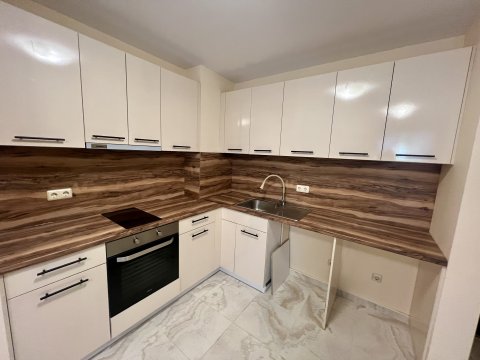 Beautiful apartment 50 meters from the beach