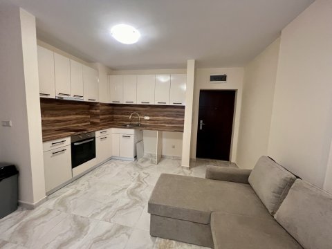 Beautiful apartment 50 meters from the beach