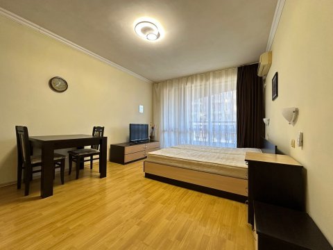 Flat studio apartment 49 m², Nesebar, Sveti Vlas, Bulgaria