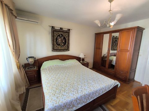Flat 3 rooms 117 m², Nesebar, Sveti Vlas, Bulgaria