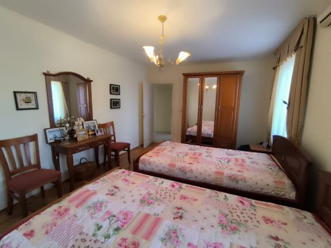 Flat 3 rooms 117 m², Nesebar, Sveti Vlas, Bulgaria