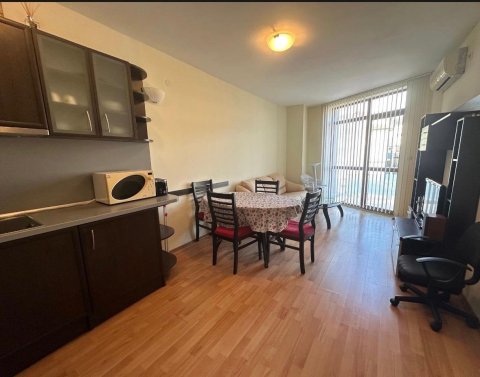 Двустаен апартамент