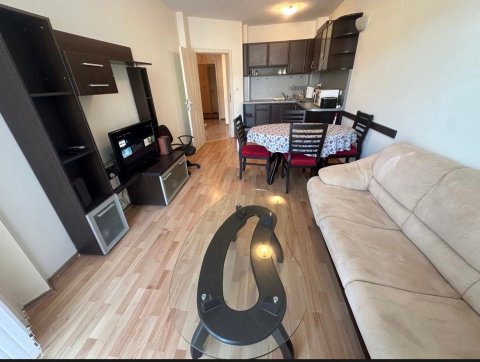 Двустаен апартамент