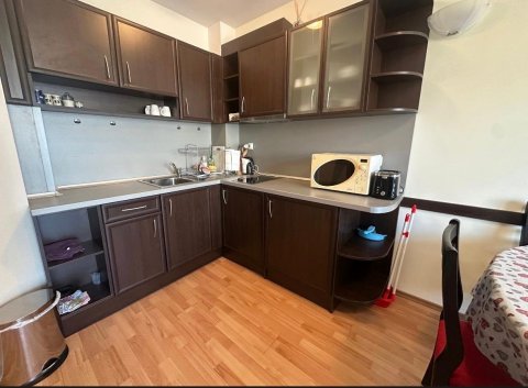 Двустаен апартамент