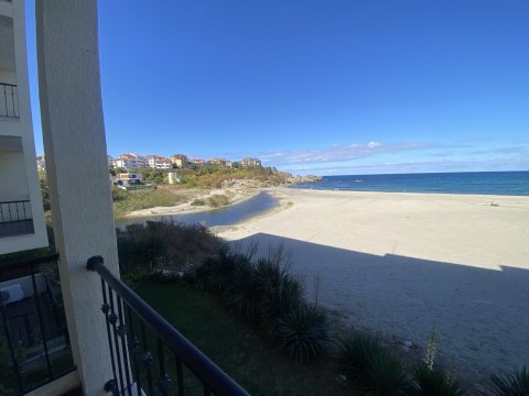 Flat 2 rooms 74 m², Tsarevo, Bulgaria