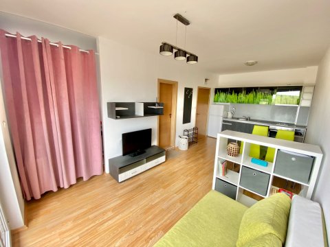 Nice 2 rooms in a richly equipped complex Sunny Day 6