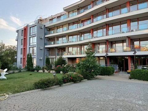 Spacious two-bedroom, top complex Sun Wave, Sveti Vlas