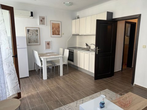 Spacious two-bedroom, top complex Sun Wave, Sveti Vlas