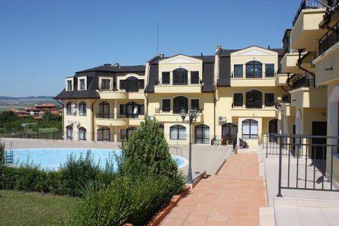 Flat 3 rooms 96 m², Nesebar, Kosharitsa, Bulgaria